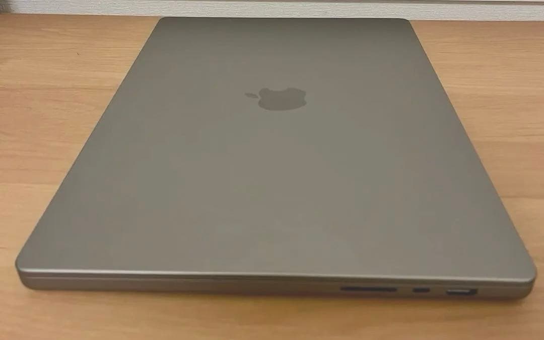MacBookPro 16インチM2 初期設定のみ実行品 新品同様美品 3年保証