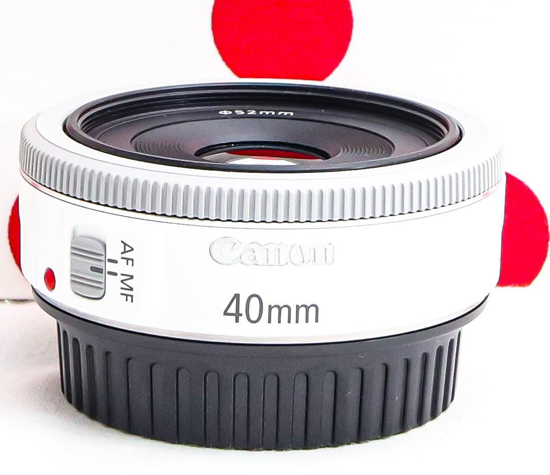レアなホワイト！Canon EF40mm F2.8 STM パンケーキレンズ