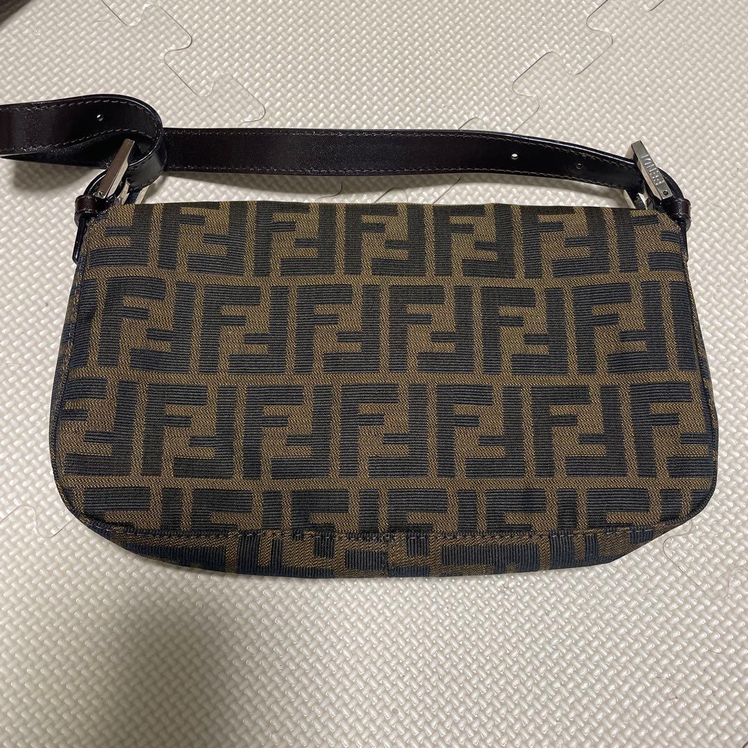 FENDI ♡ フェンディ マンマバケット ズッカ柄