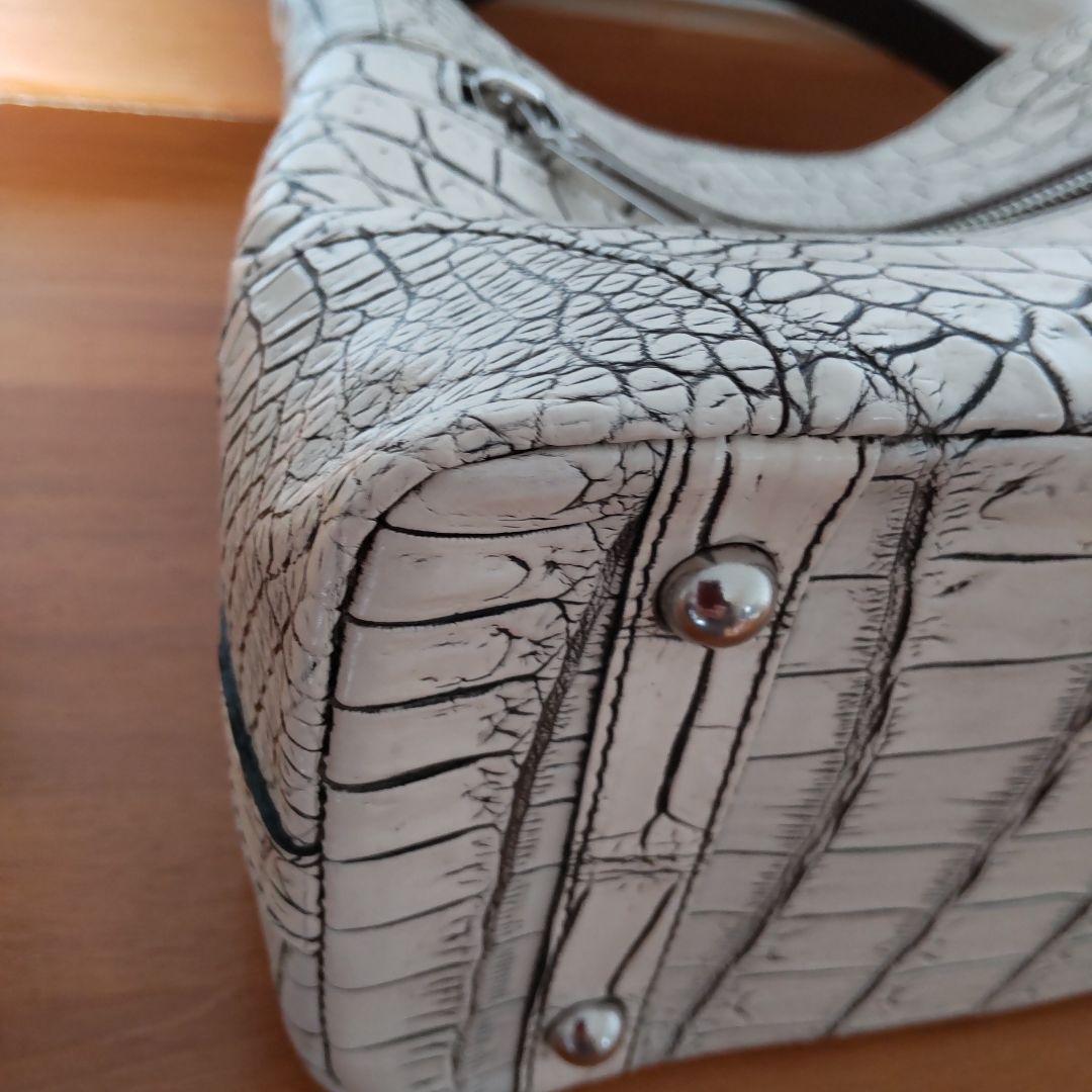 日本製・本革 クロコダイル・2way・ハンドバッグ・バニラ・目地染