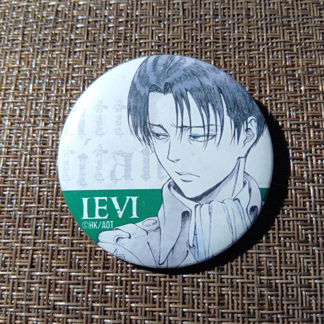 進撃の巨人希少リヴァイwit studio 浅野原画缶バッジ