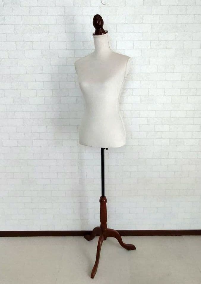 ほぼ未使用】トルソー クラシカル マネキン ヨーロッパ調 猫足 レディース