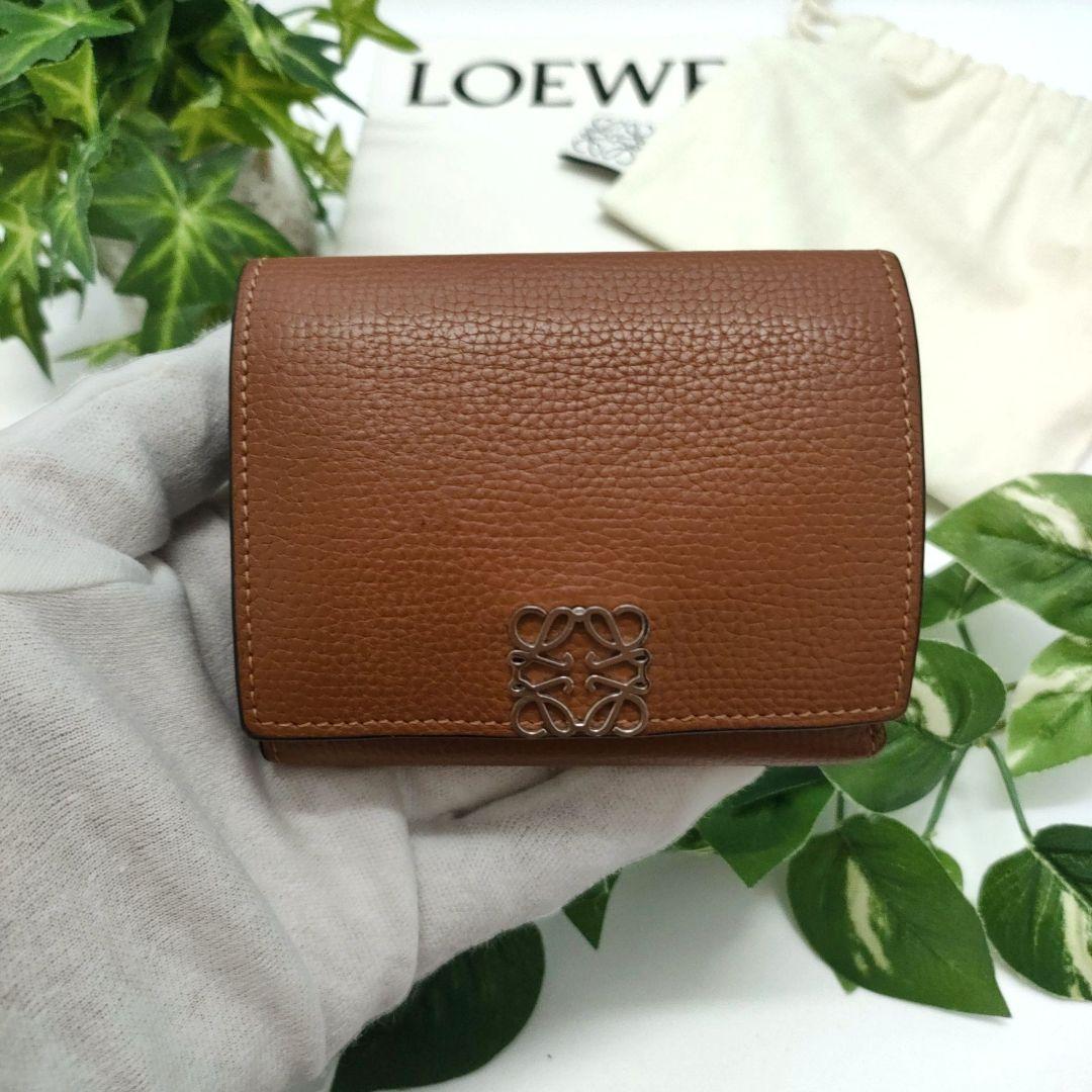 ロエベ 三つ折り財布 トライフォールドウォレット ブラウン アナグラム