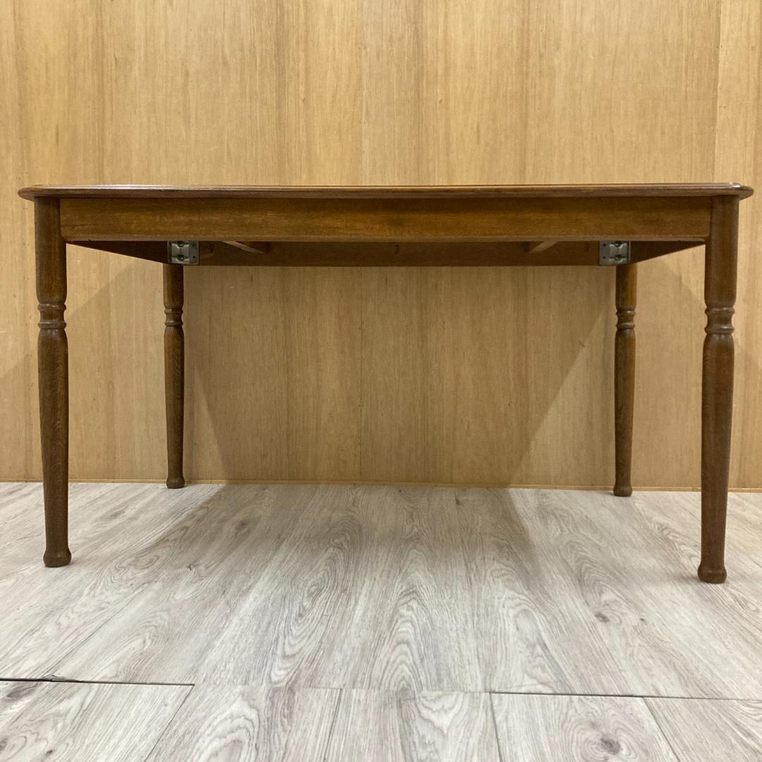 【柏木工】KASHIWA 飛騨高山ダイニングテーブル　食卓　４人掛け