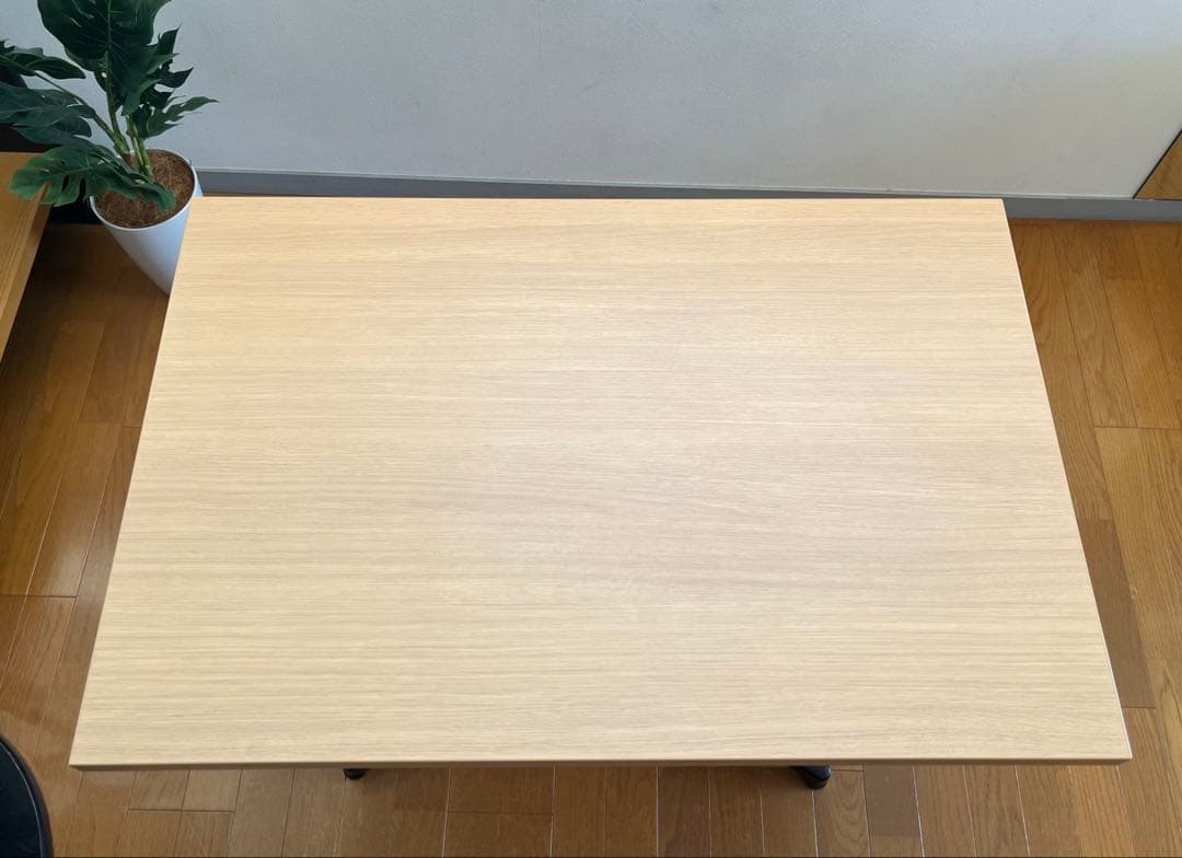 Oliver オリバー　モダン　カフェテーブル　900×600 長方形　シンプル