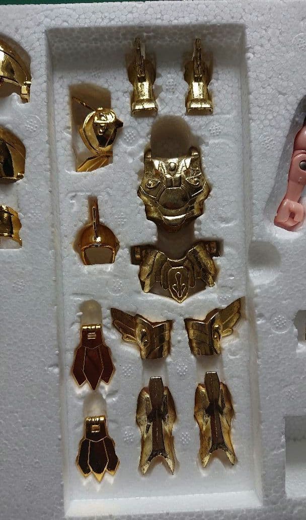 聖闘士聖衣大系 2体セット BANDAI JAPAN 1987 - メルカリ