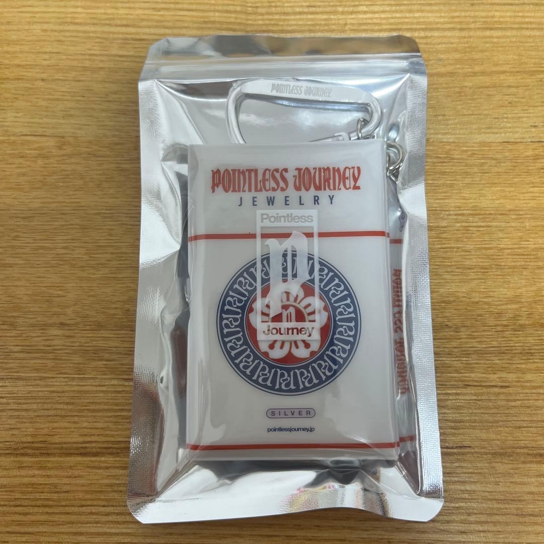 pointless journey MINI WALLET KEY CHAIN - メルカリ