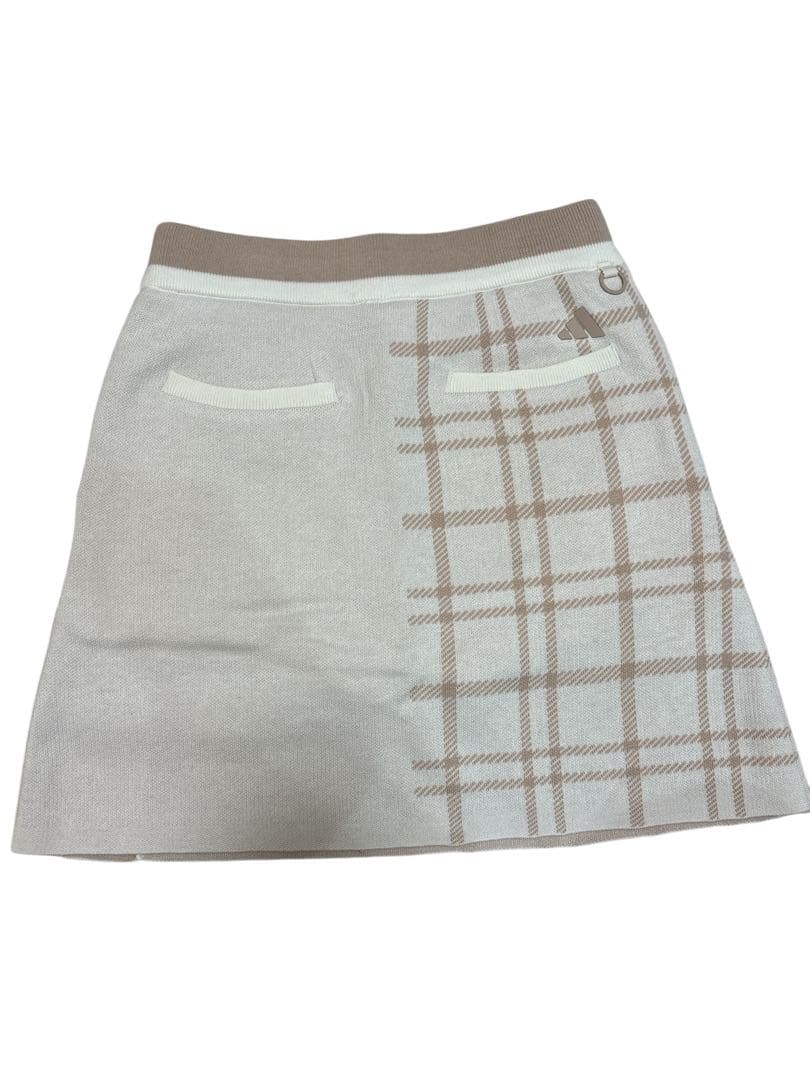 おぎこ adidasニットセットアップ セーター＆スカート秋冬M