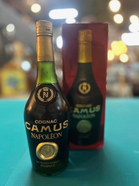 CAMUS ナポレオン ブランデー コニャック 700ml 古酒 未開栓 - メルカリ
