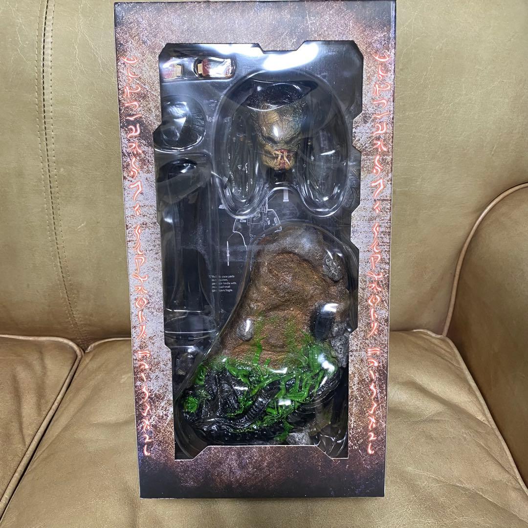 ホットトイズ　ウルフ　プレデター