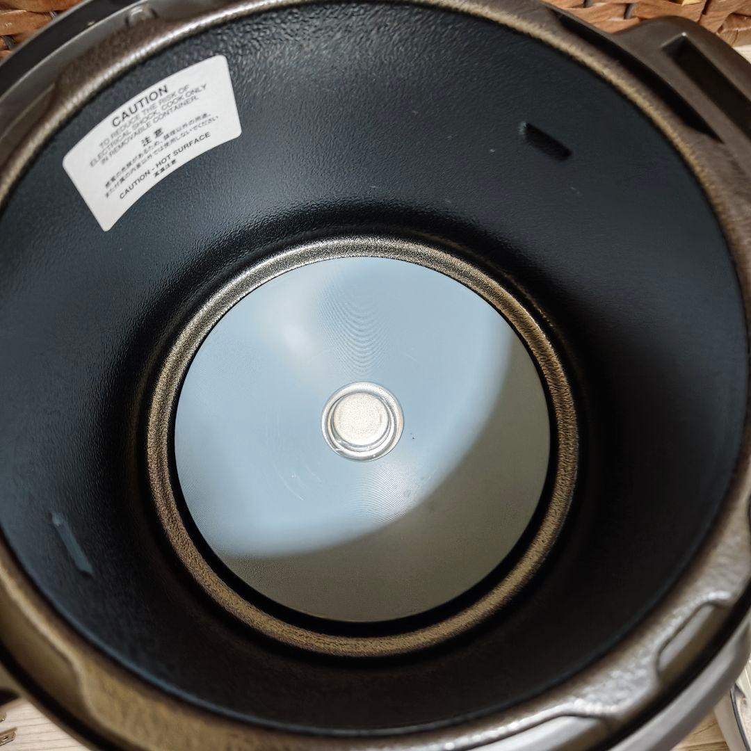 【美品】InstantPot Nova Plus 60 電気圧力鍋 5.7L