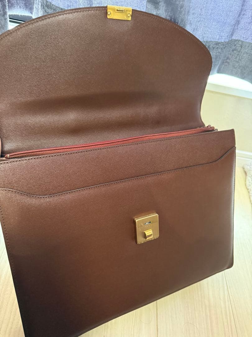 【美品】LE TANNEUR ルタヌア 1898年 本革 ハンドバック ビジネス