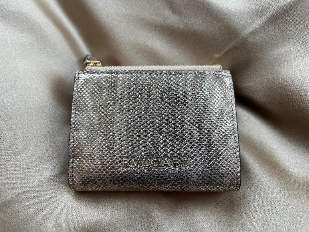 ブルガリ☆セルペンティ フォーエバー 三つ折り財布
