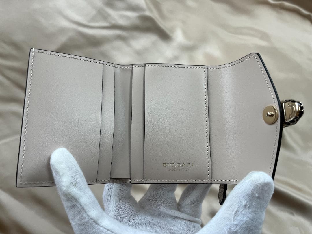 ブルガリ☆セルペンティ フォーエバー 三つ折り財布