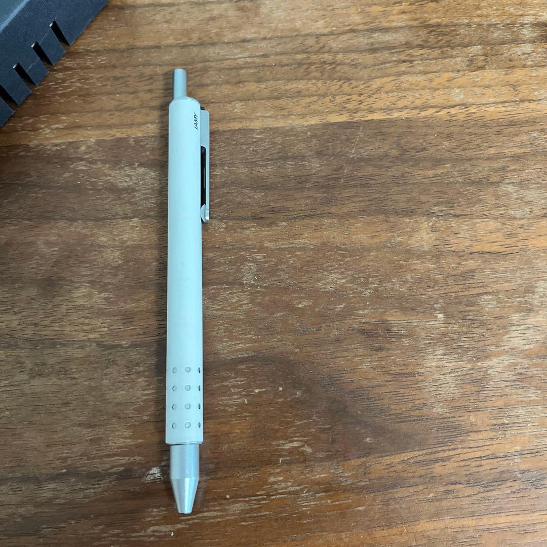 ラミー スイフト 2014年限定ホワイト - メルカリ ラミー スイフト 2014