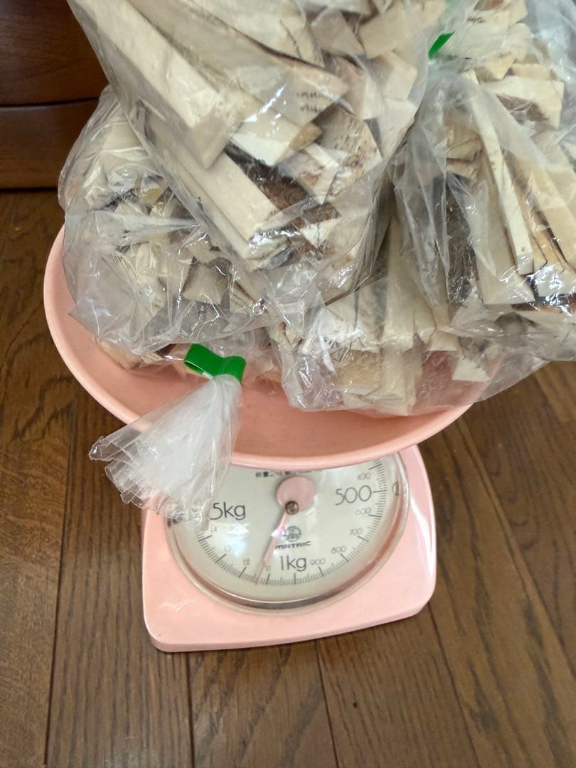 天然素材 白材 マンモス 重量1.13kg 加工用素材用 中古品 。