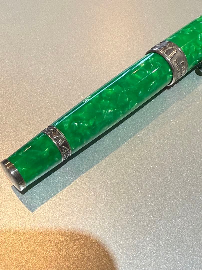 アウロラ万年筆 マーレ・ティレニア F アウロラ万年筆 マーレ