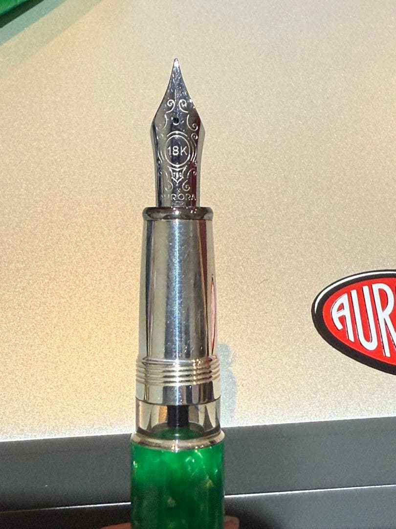 アウロラ万年筆 マーレ・ティレニア F アウロラ万年筆 マーレ