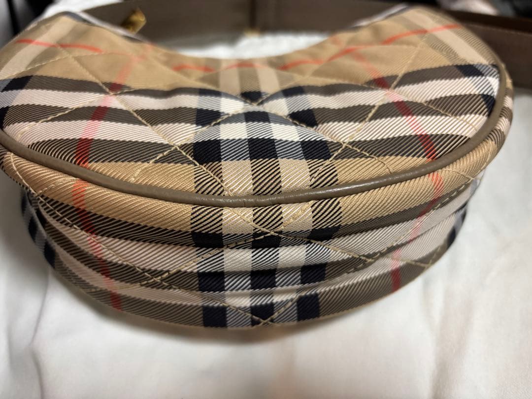 バーバリーホースシュークロスボディバッグ