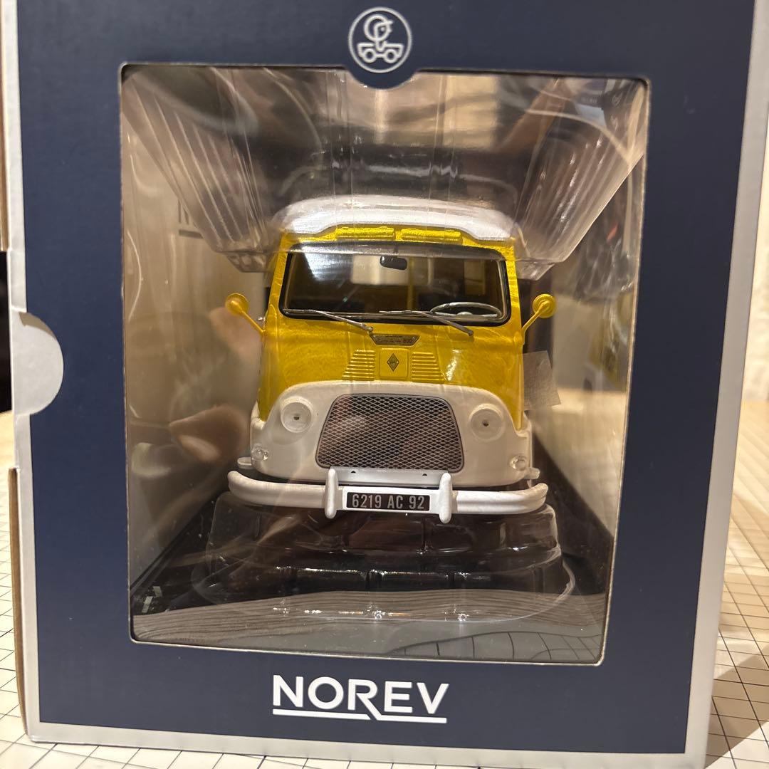 NOREV 1972 Renault Estafetts サービスカー 1:18 B9839590 - ミニカー