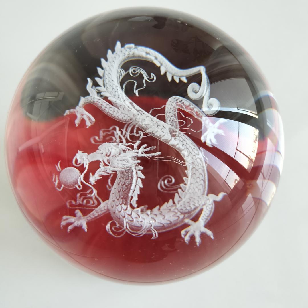 レーザーで彫られた龍の丸珠[tKEL]10cm 特大サイズ☆当店人気商品