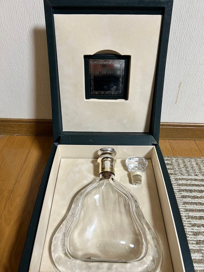 Richard Hennessy 空びん　リシャール　ヘネシー RICHARD HENNESSY リシャールヘネシー 空箱 Richard Hennessy ヘネシー