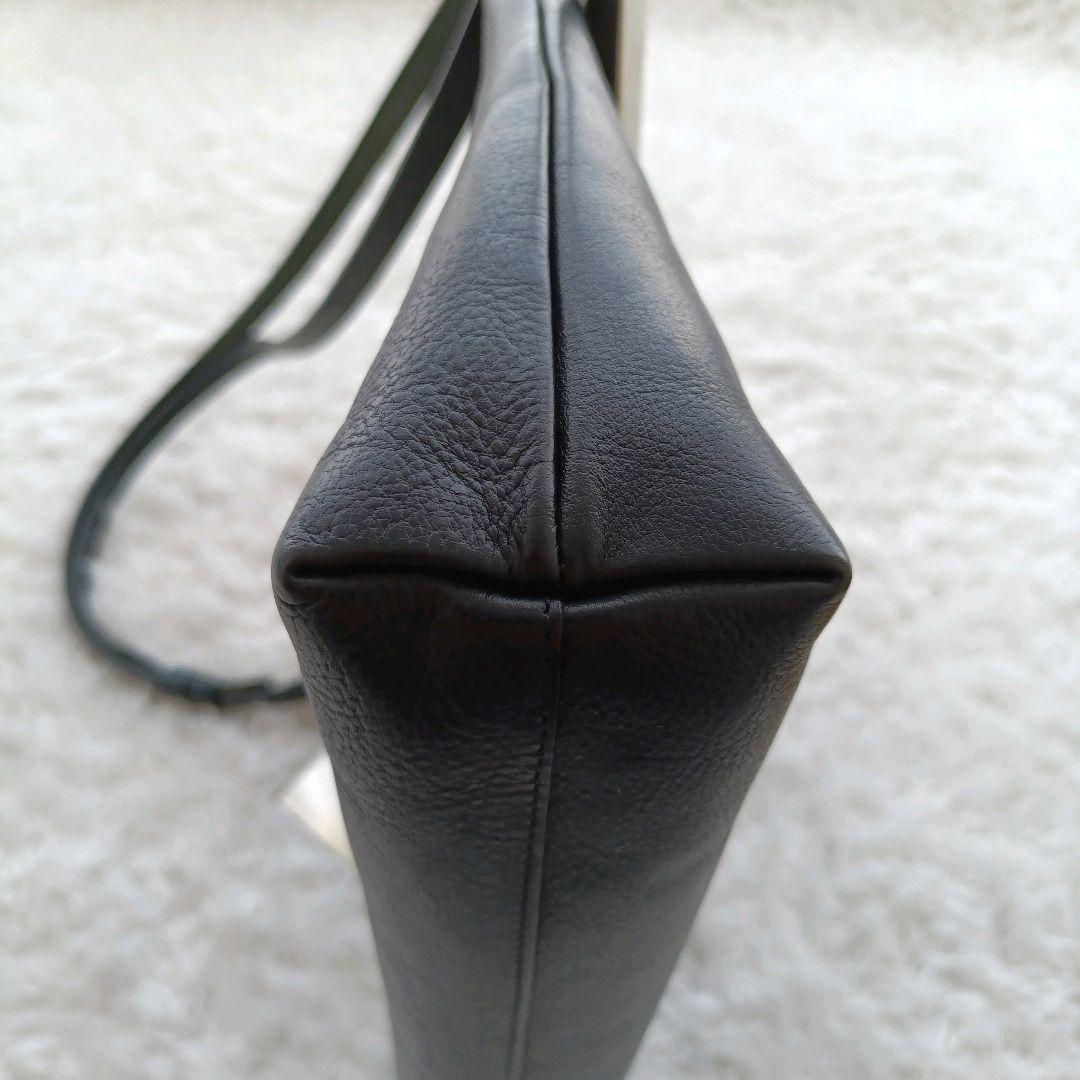 ✨️美品✨️イルビゾンテ　ショルダーバッグ　ハンドバッグ　2way　ネイビー