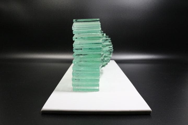 A show of hands William McCoy ガラス オブジェ A show of hands