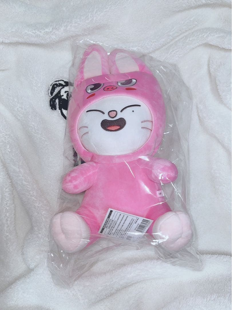 Stray Kids ジニレット TOY WORLD 抱きぬいぐるみ ジニレット 抱き