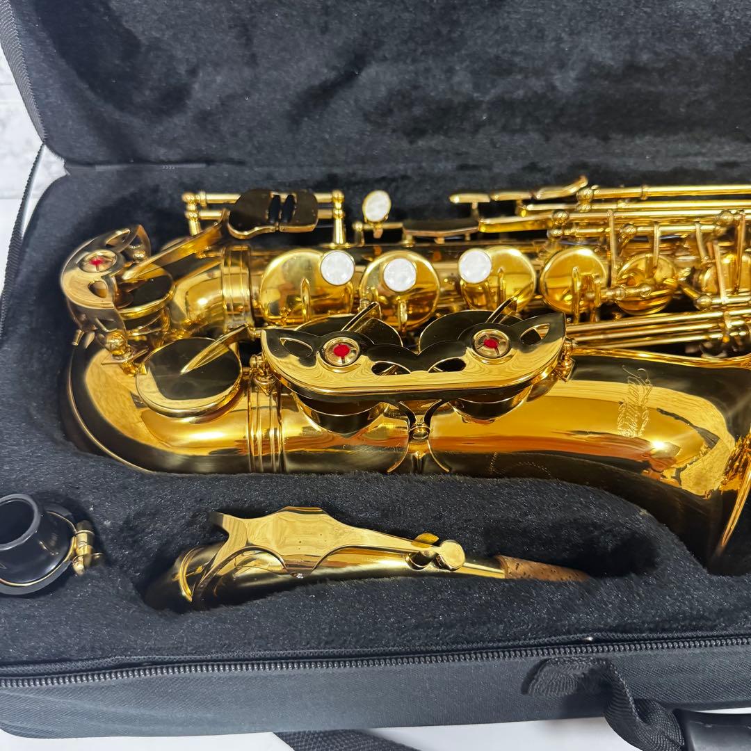 美品 ケルントナー アルトサックス ゴールドラッカー 彫刻 初心者 自宅