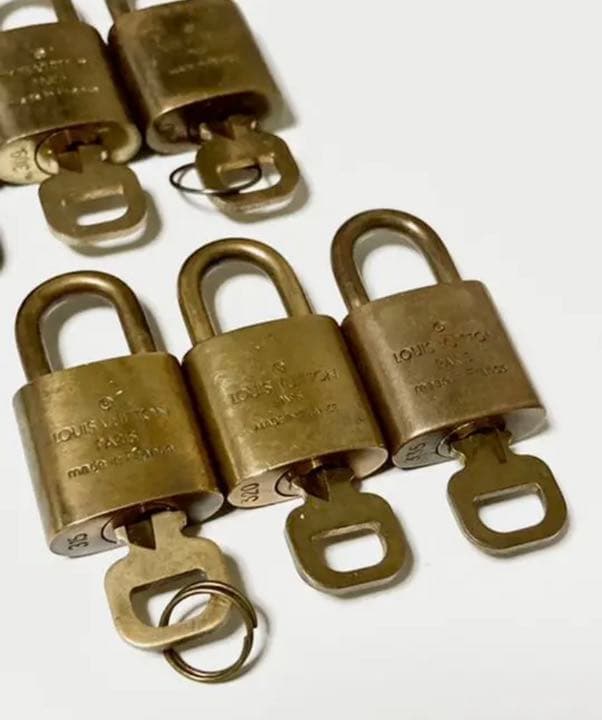 LOUIS VUITTON ルイヴィトン パドロック 6点セット 南京錠 鍵 L00147