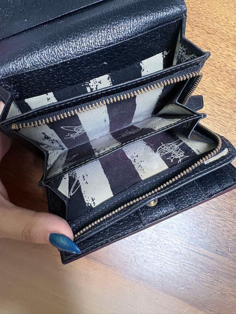 ヴィヴィアンウエストウッド 財布 三つ折り S8738