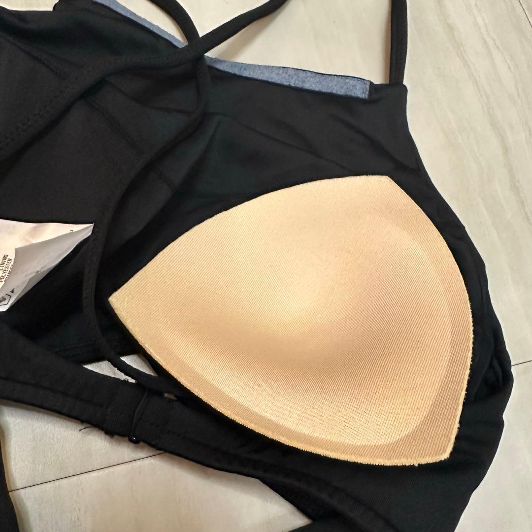 未使用品　emmi 水着　3点セット　ブラック