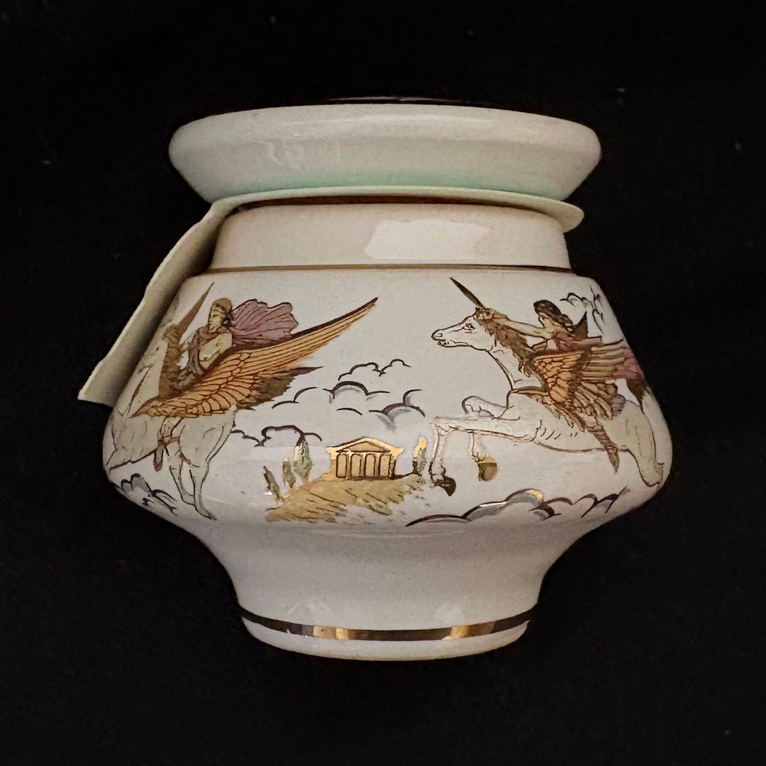 Nina Ricci（ニナリッチ）のヴィンテージ陶器入り練香水