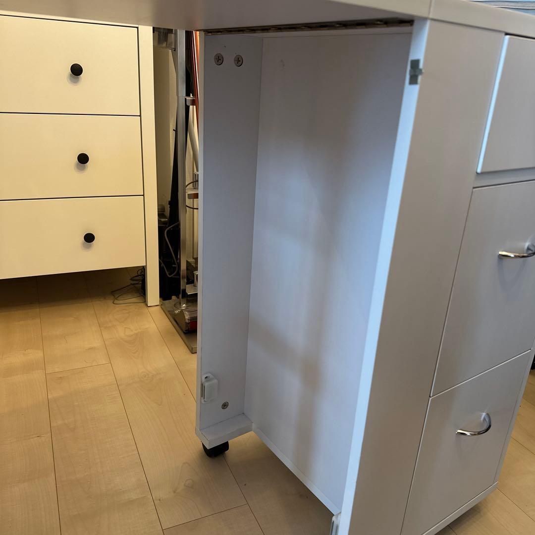 [エトゥベラ] 折りたたみ ネイルテーブル MO1 ホワイト