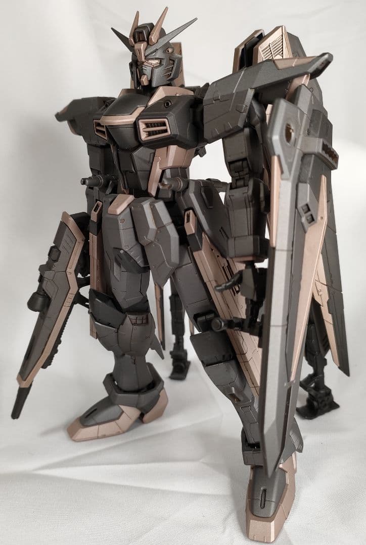 ガンプラ 塗装済完成品 フルメカニクス フリーダムガンダム Ver.GCP
