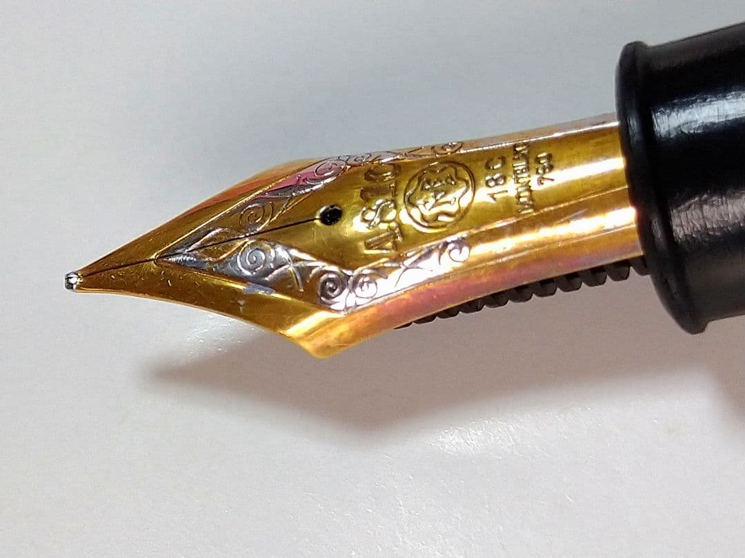 モンブラン 美品 縦溝ペン芯 149 18C 3帯 M 万年筆