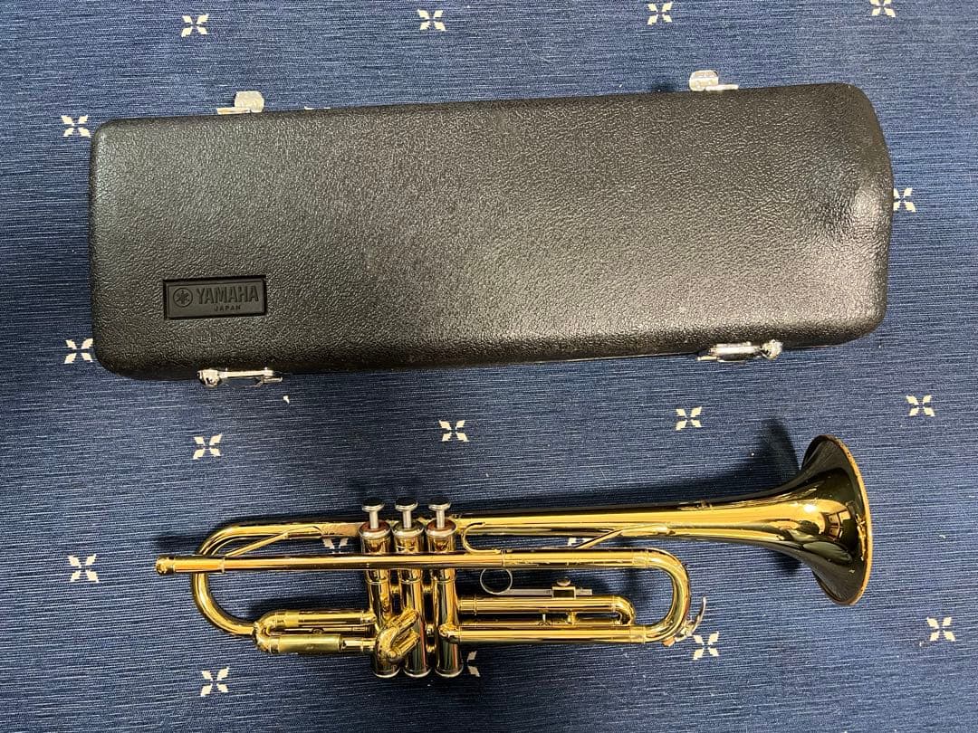 ヤマハトランペット　YTR-1335 ケース付き