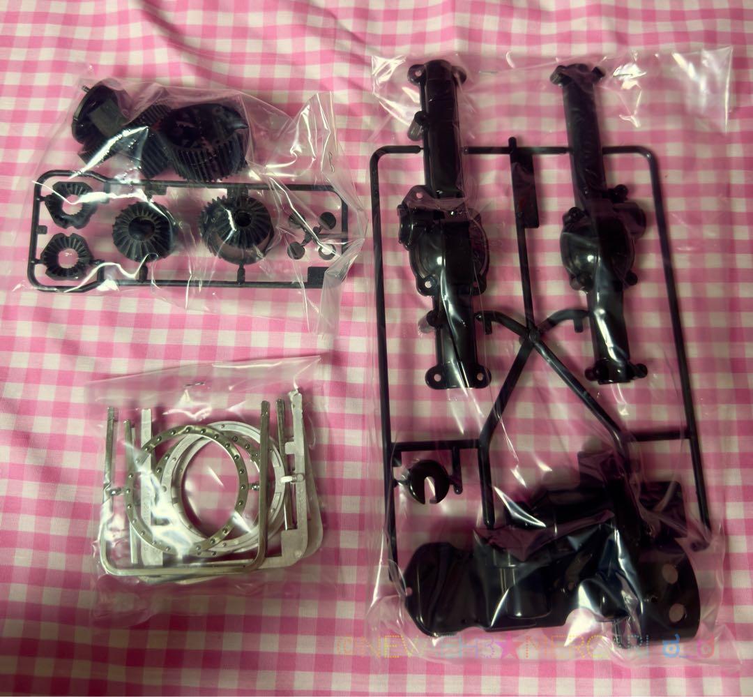 ★隼ちゃん★タミヤ◆トヨタFJクルーザー CC-01シャーシ塗装済