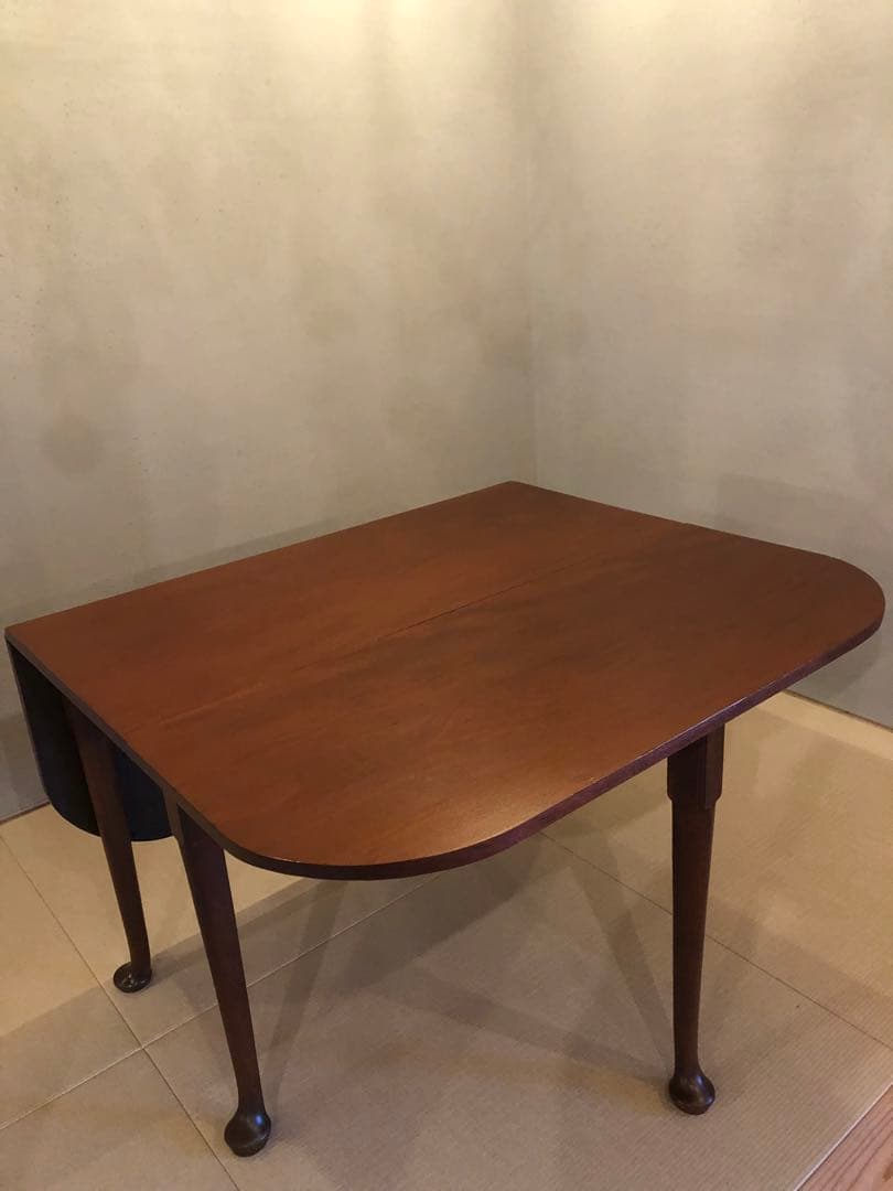 英国アンティークテーブル