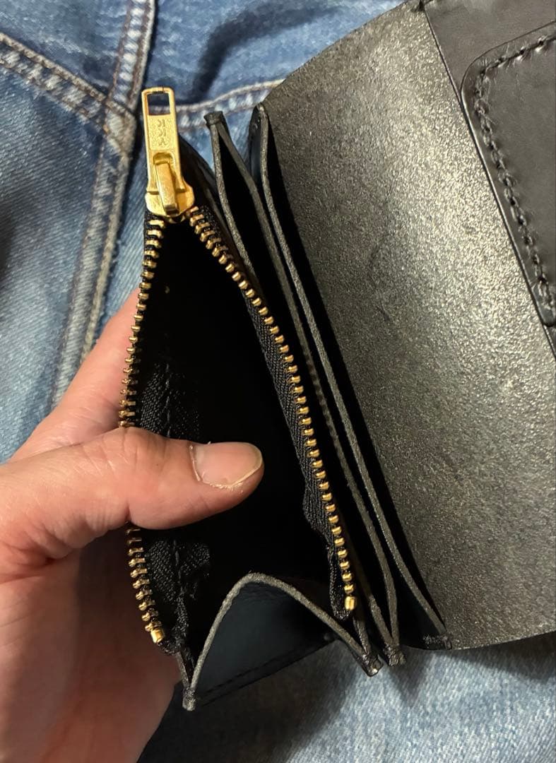 トラッカーウォレット　ミドル　イタリアンレザー　ブルガロ