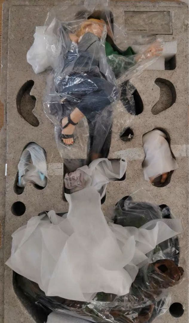 NARUTO ナルト 綱手 ガレージキット ガレキ スタチュー②