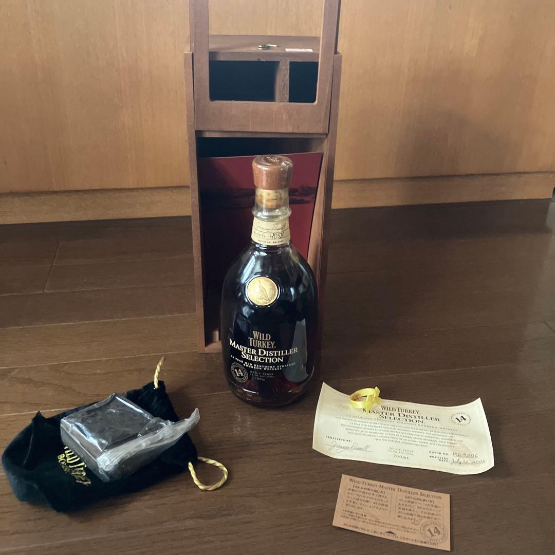 ジ*ル様 Wild Turkey Master Distiller 14年 Wild Turkey Master's Distiller's Selection 14 Year Bourbon (Slight