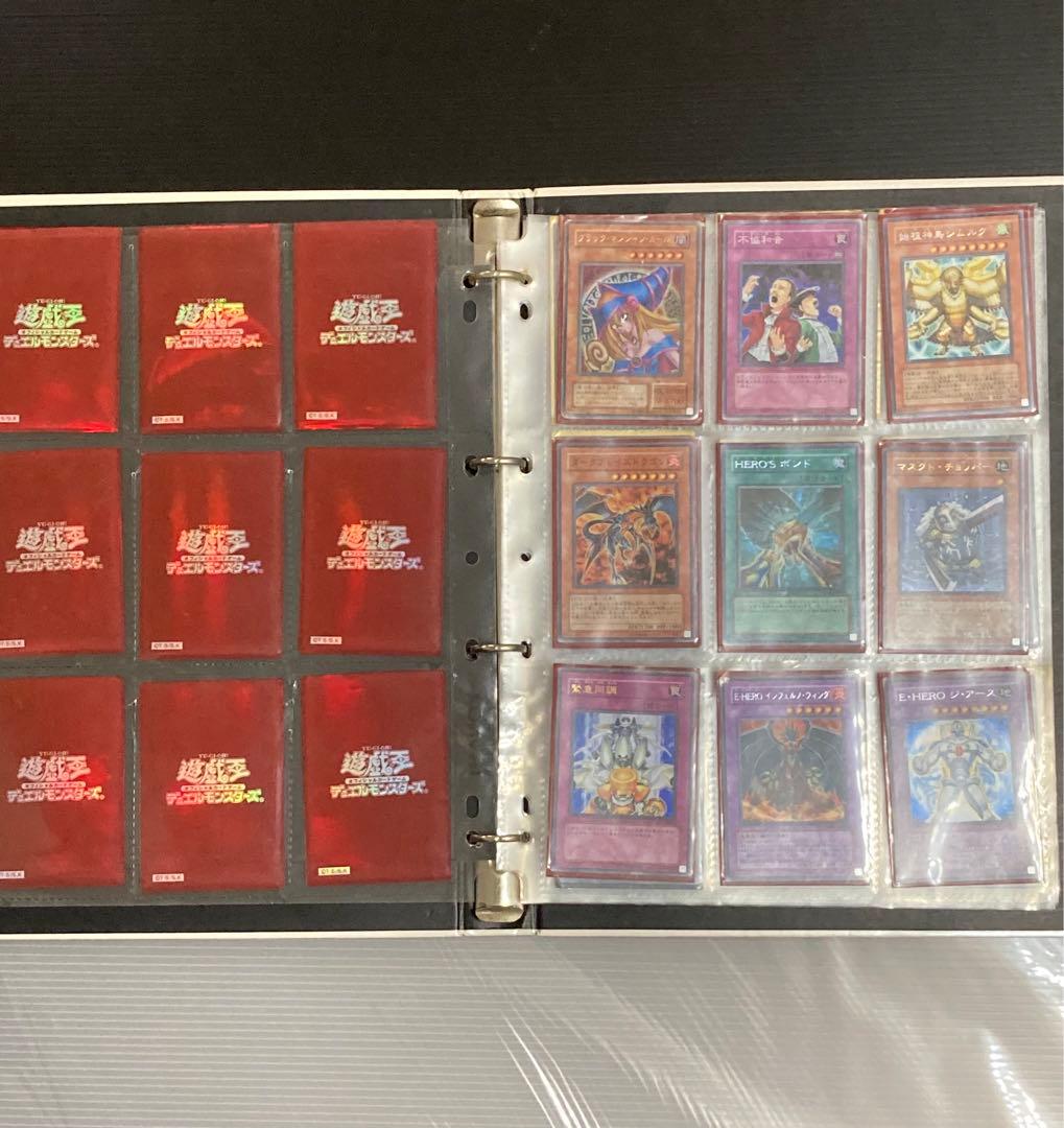 遊戯王 マスターコレクションボリューム3アルバムと遊戯王カードまとめ