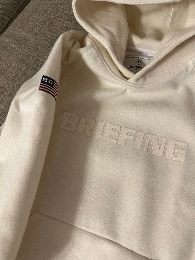 ブリーフィングパーカー