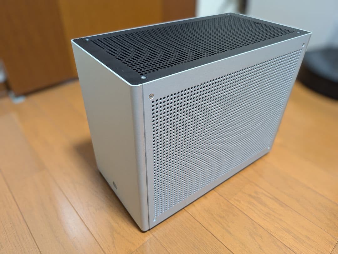 PCケース(自作PC用) LOUQE Ghost R1 MkII 5_2K.png?v=1744269889&width=2000