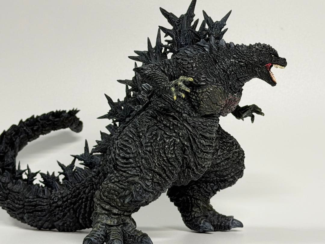 で*ー様 PLAfig. PF-01 ゴジラ(2023) 塗装済み完成品