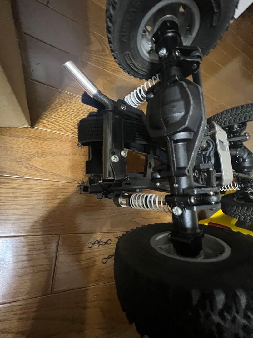 モ*ン様 タミヤcc02ジムニーラジコン