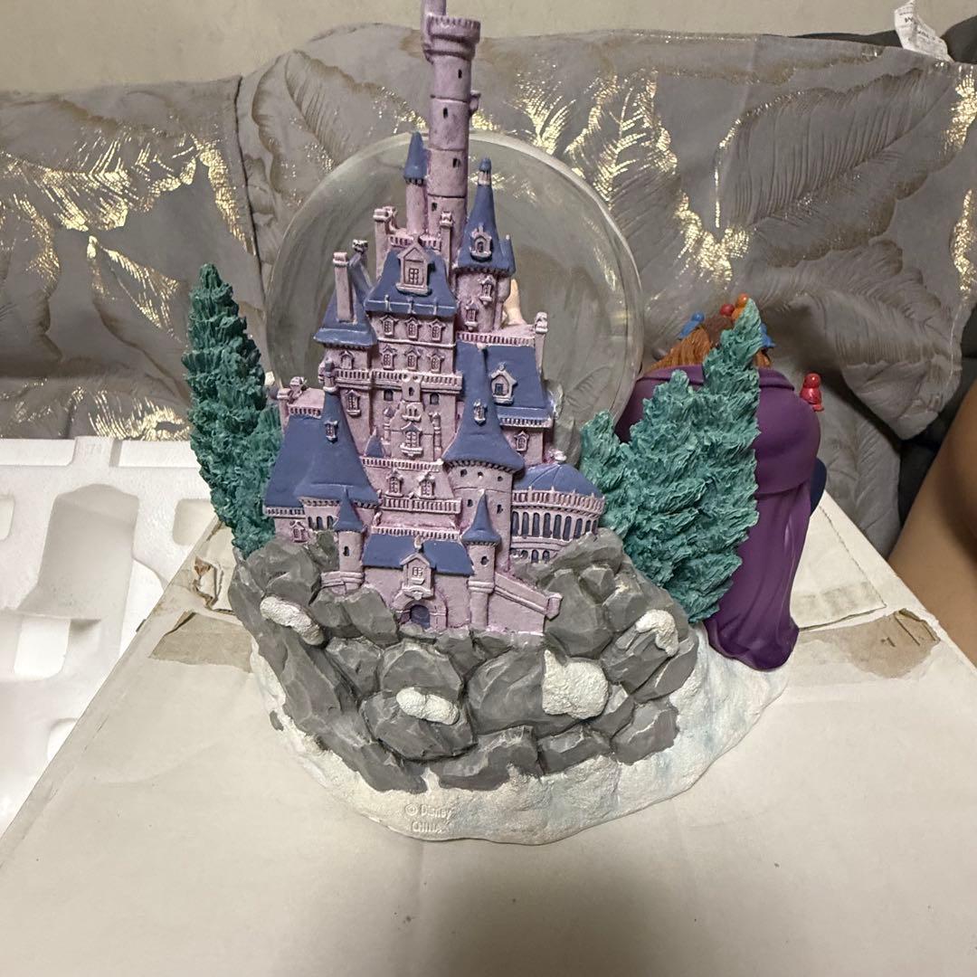 【希少】美女と野獣　ベル　スノードーム　箱あり　オルゴール　未使用品