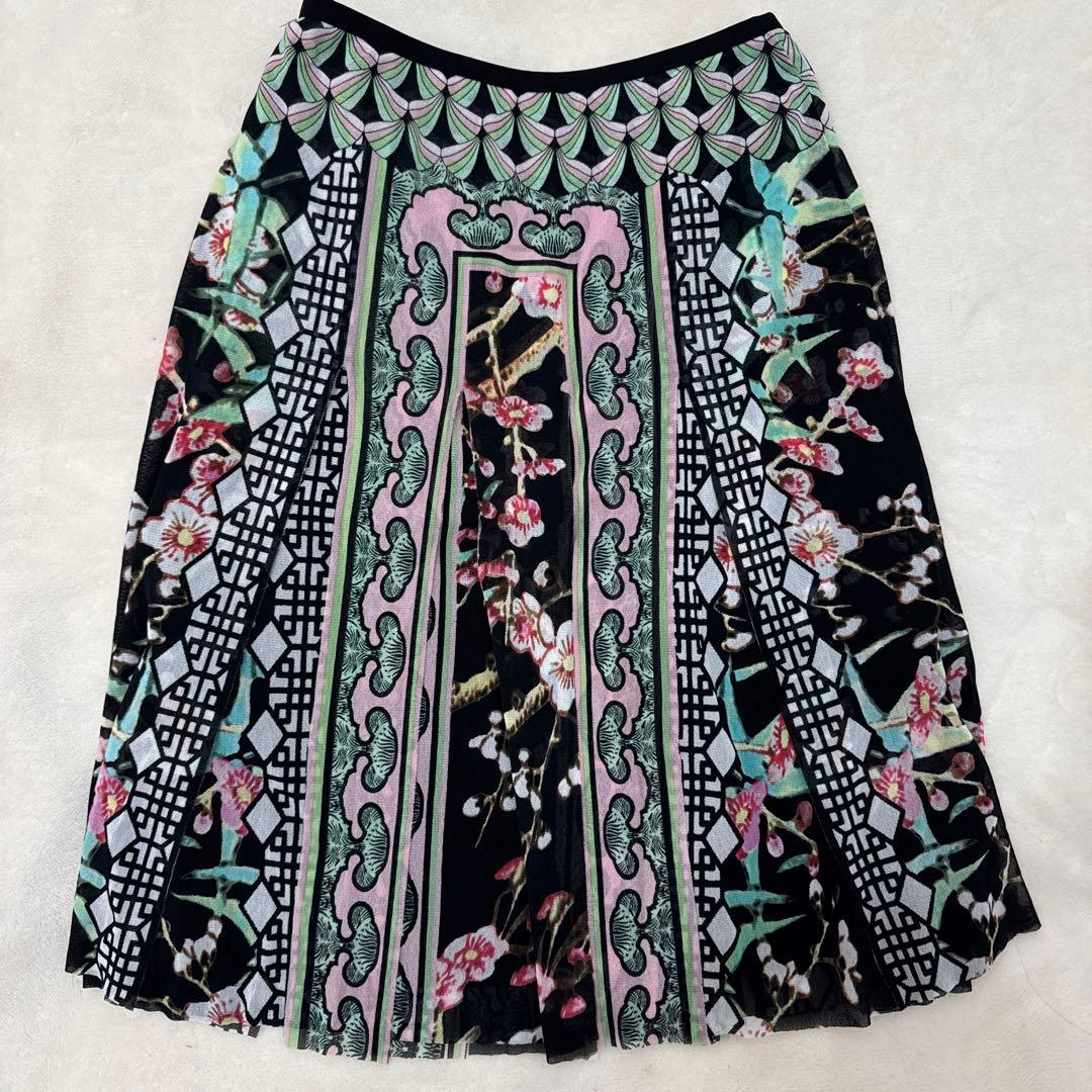 VIVIENNE TAM フラワープリント フレアスカート サイズ0